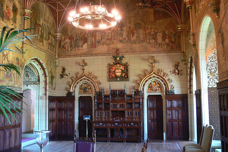 Castle apartments: Banqueting hall.