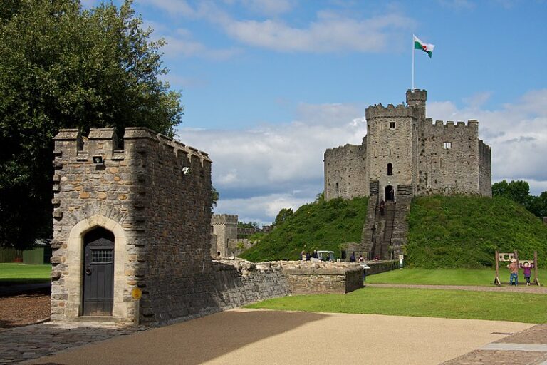 Medieval Wales Cardiff Castle. History, Facilities and Opening Hours.