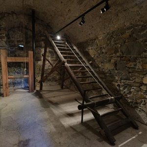 Medieval Torture Devices: The Rack - History & Pictures